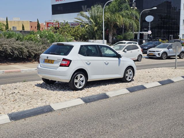 סקודה פאביה