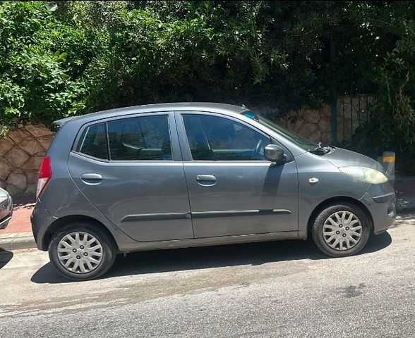 יונדאי i10