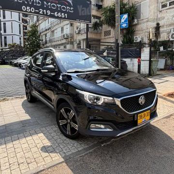 מודעת רכב אם ג'י ZS
