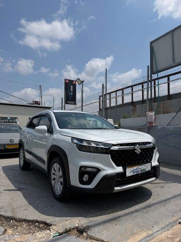סוזוקי S-Cross
