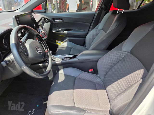 טויוטה C-HR
