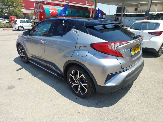 טויוטה C-HR
