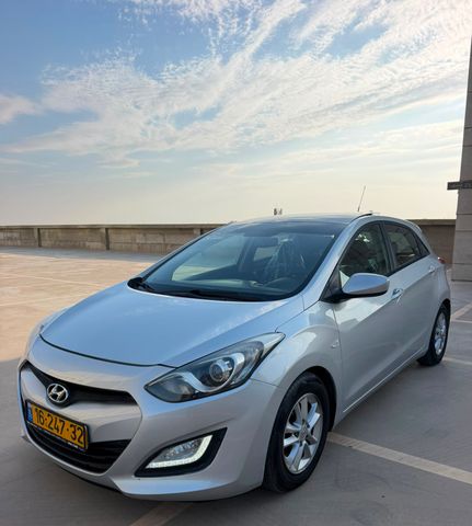 מודעת רכב יונדאי i30 2