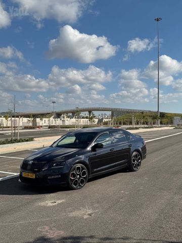 סקודה אוקטביה