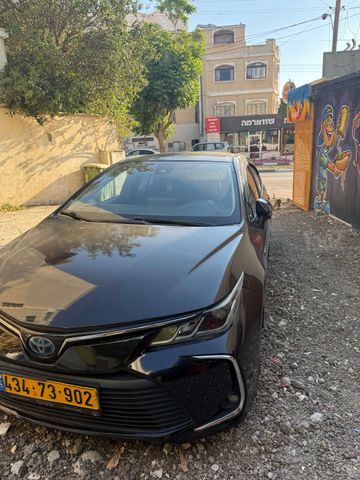 טויוטה קורולה