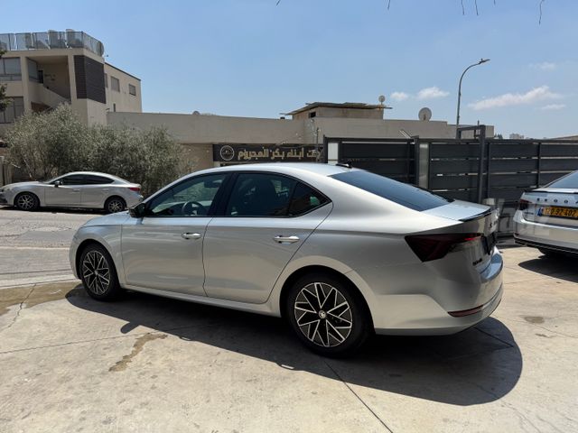 סקודה אוקטביה