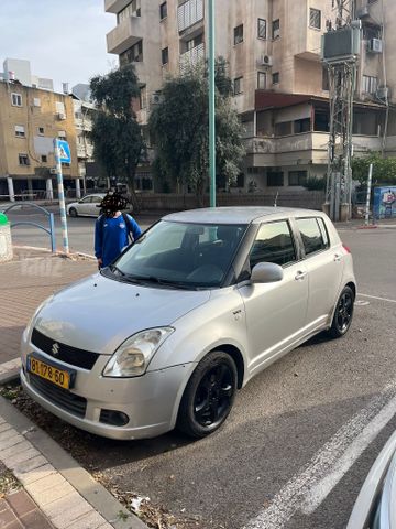 סוויפט GLX אוט׳ 1.5 (101 כ״ס)
