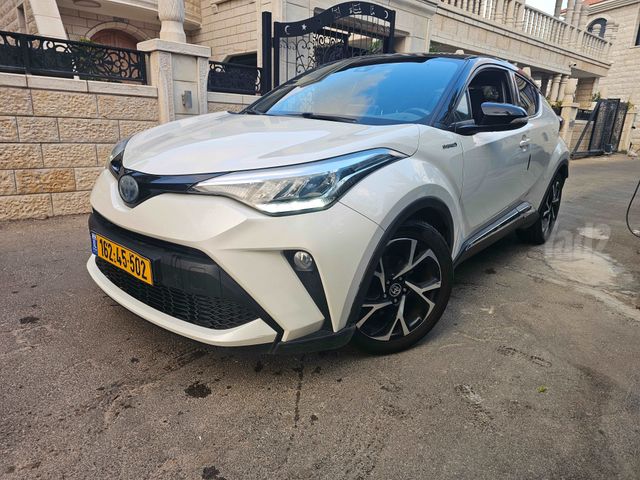 טויוטה C-HR