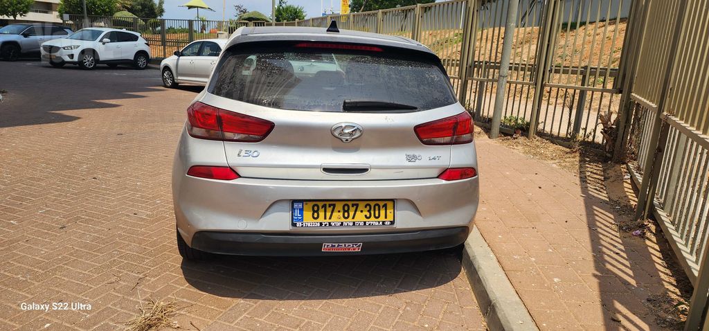 מודעת רכב יונדאי i30