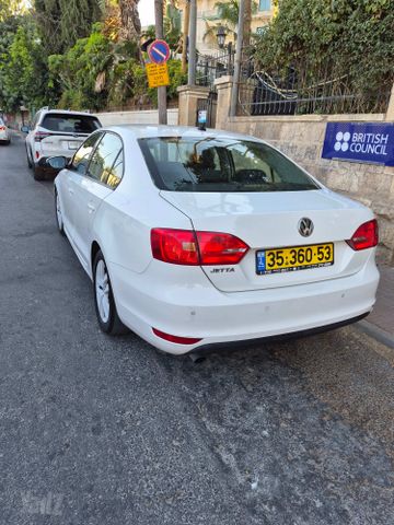 מודעת רכב פולקסווגן ג'טה