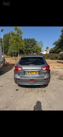 מיצובישי לנסר