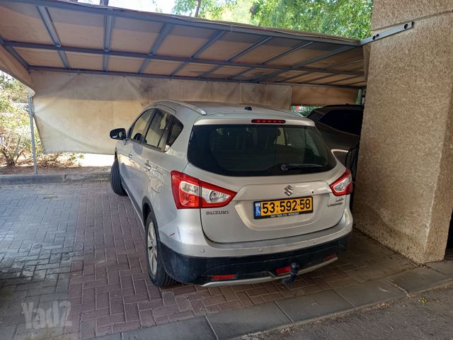 סוזוקי קרוסאובר