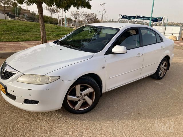 6 Luxury אוט׳ האצ'בק 5 דל 2.0 (147 כ״ס) [2003-2008]
