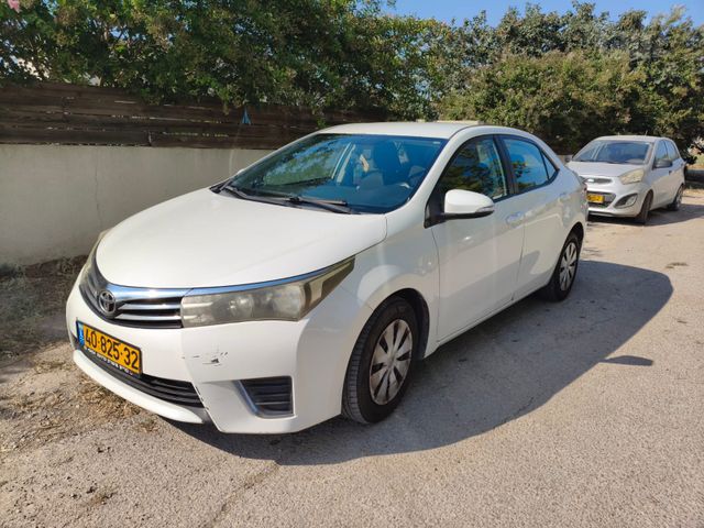 מודעת רכב טויוטה קורולה