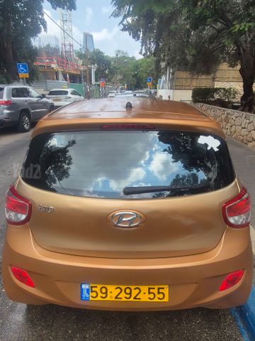 יונדאי i10