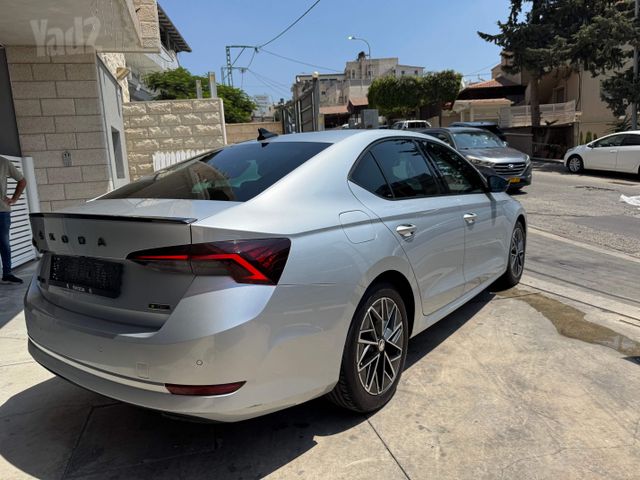 סקודה אוקטביה