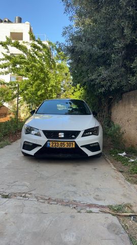 מודעת רכב סיאט לאון