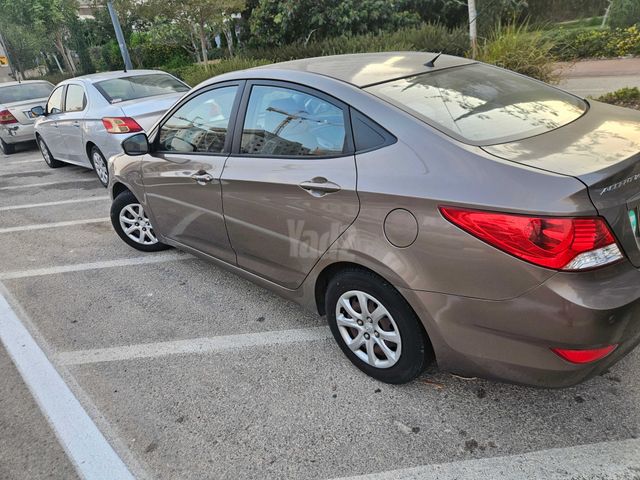 מודעת רכב יונדאי אקסנט i25