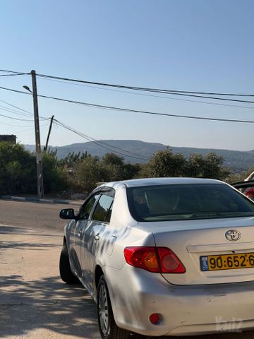 טויוטה קורולה