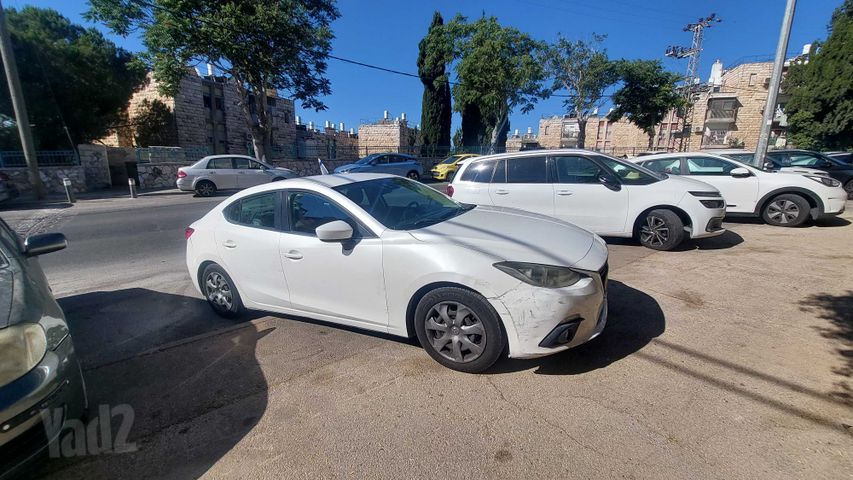 מאזדה 3