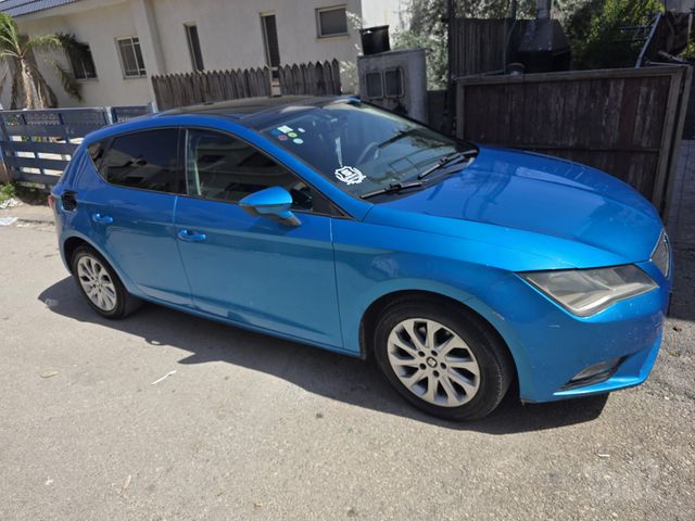 סיאט לאון