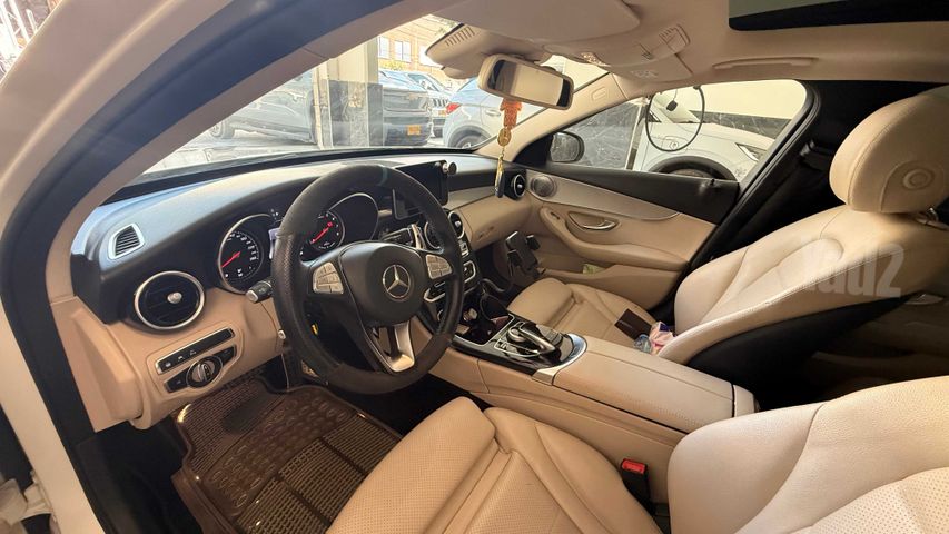 מרצדס-בנץ C-class