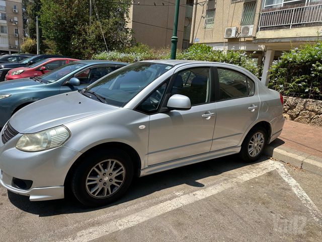 סוזוקי SX4