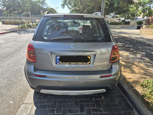 סוזוקי SX4