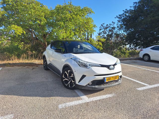 טויוטה C-HR