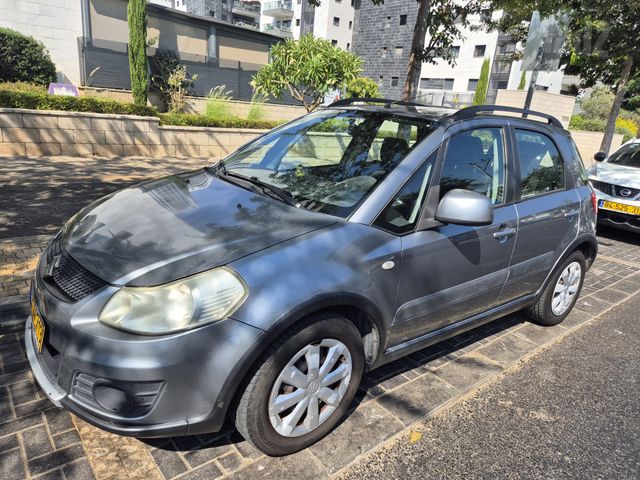 סוזוקי SX4
