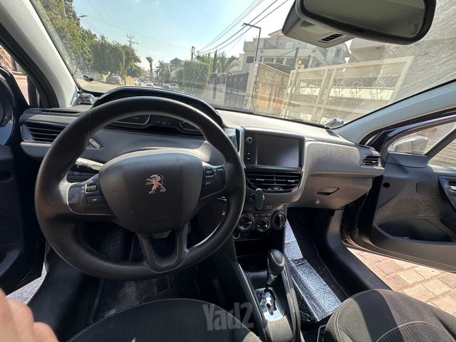 מודעת רכב פיג'ו 208