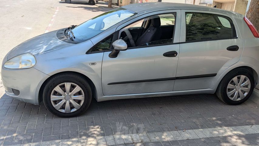 פונטו Active ידני 1.4 (77 כ״ס)