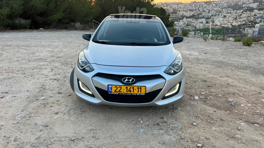 יונדאי i30