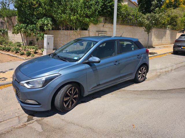 מודעת רכב יונדאי i20