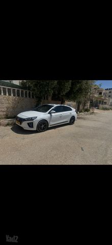 מודעת רכב יונדאי איוניק