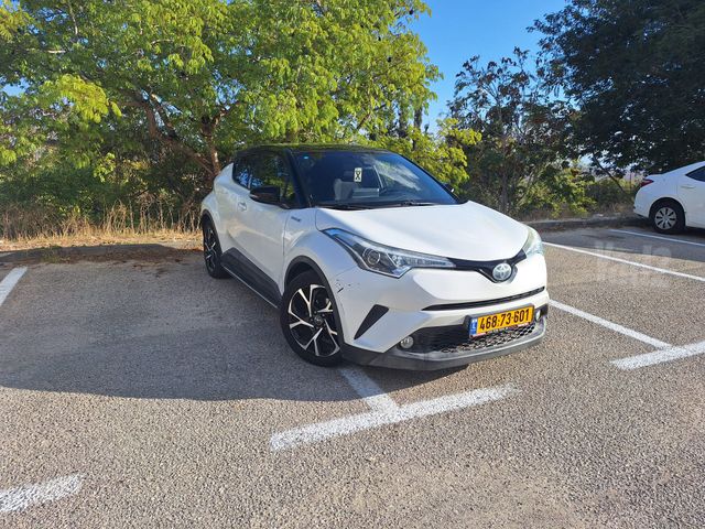 טויוטה C-HR