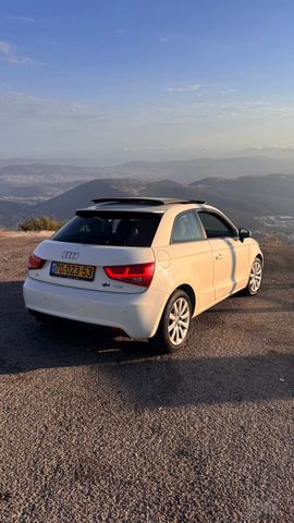 אאודי A1