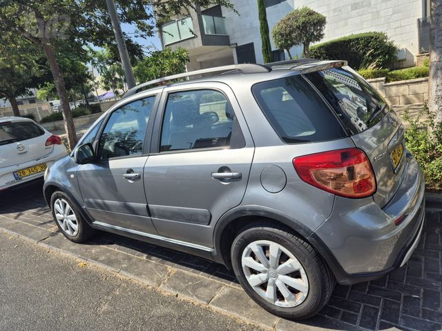 סוזוקי SX4