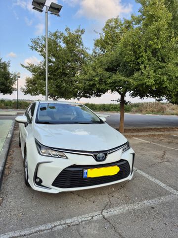 מודעת רכב טויוטה קורולה