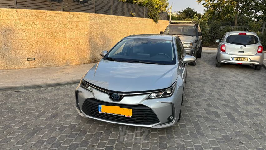 טויוטה קורולה