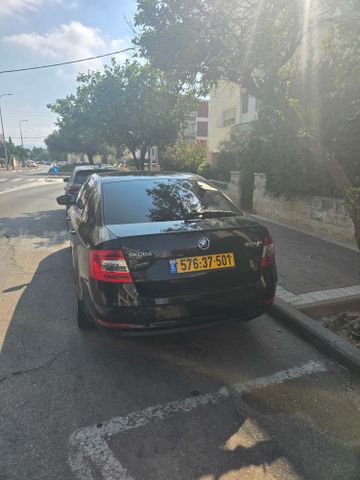 סקודה אוקטביה