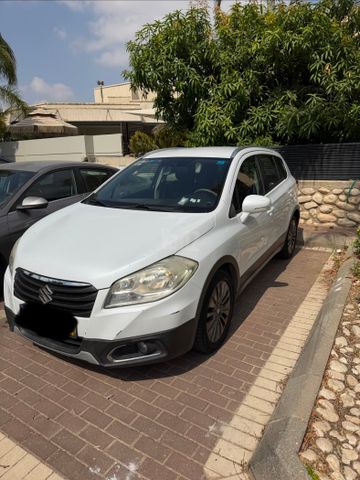 מודעת רכב סוזוקי קרוסאובר