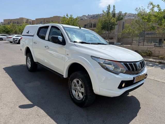 מודעת רכב מיצובישי טרייטון / L200