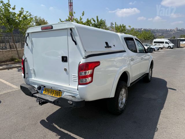 מיצובישי טרייטון / L200
