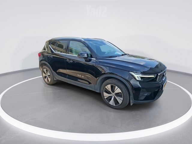 וולוו XC40