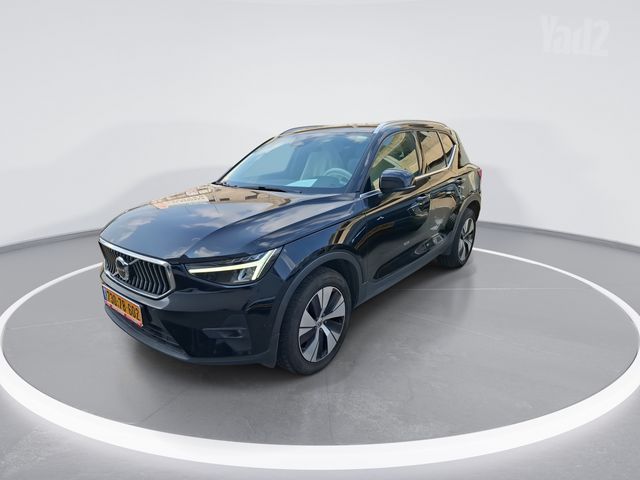 וולוו XC40