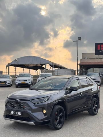 טויוטה RAV4