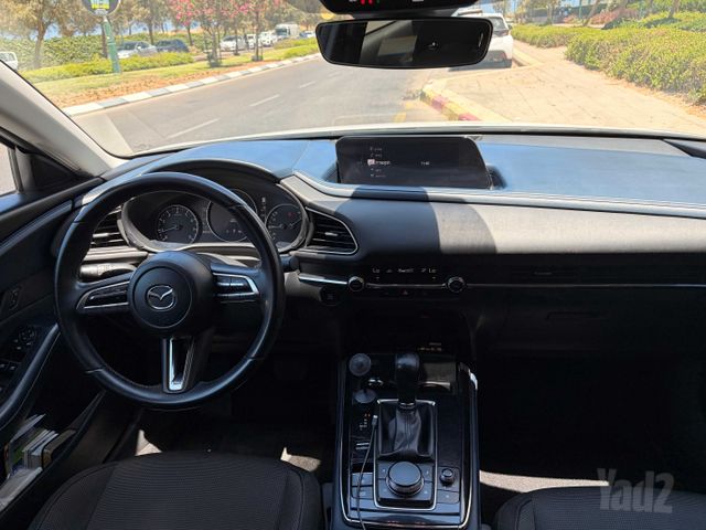 מאזדה CX-30