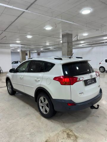 טויוטה RAV4