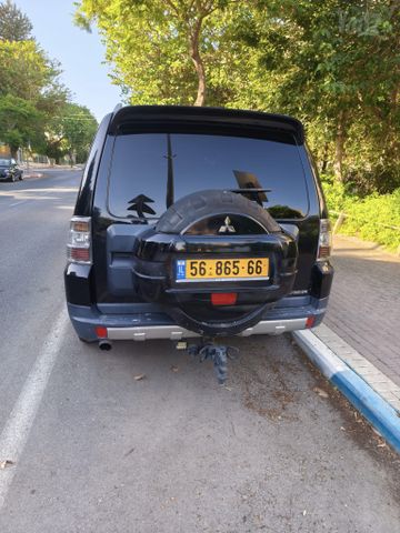 מיצובישי פג'רו